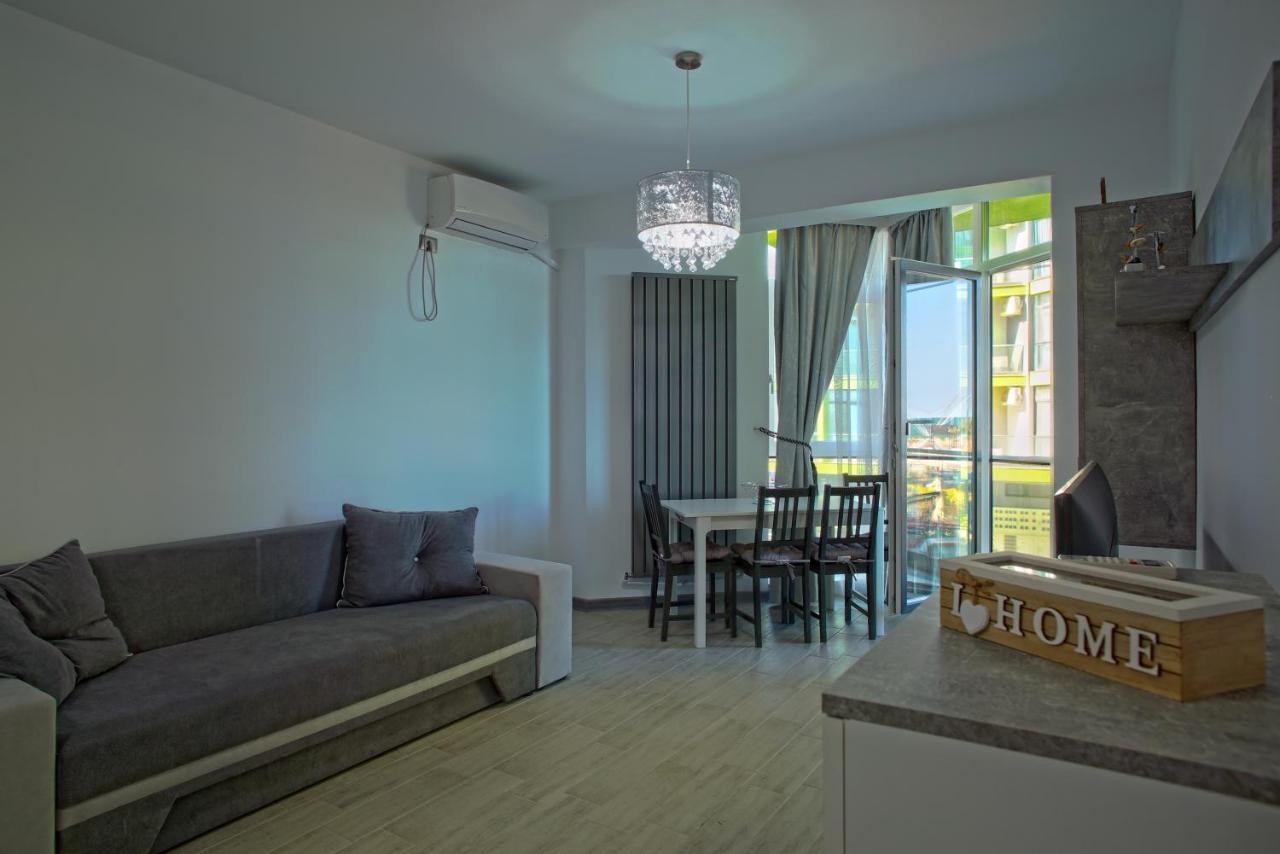 Isabelle Apartament Alezzi Beach Resort Mamaia Nord Năvodari Esterno foto
