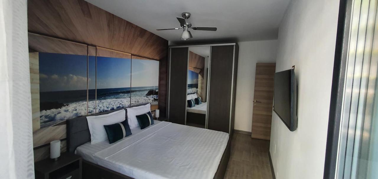 Isabelle Apartament Alezzi Beach Resort Mamaia Nord Năvodari Esterno foto