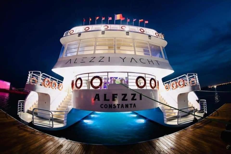 Isabelle Apartament Alezzi Beach Resort Mamaia Nord Năvodari Esterno foto